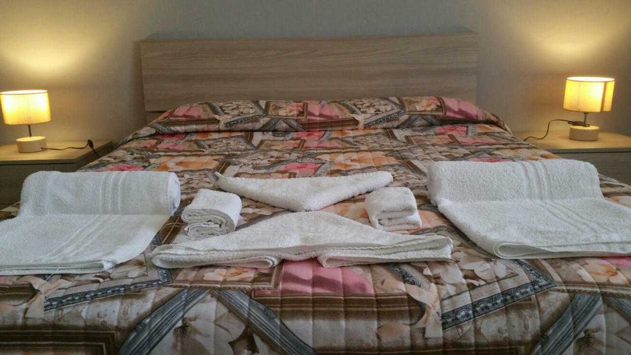 B&B La Rosa Pachino Ngoại thất bức ảnh